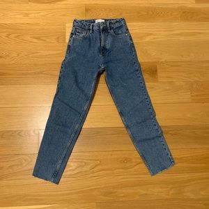 Zara blue jeans in 00